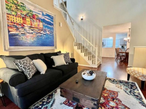 Cheerful 3 Bedroom/3 Bath Home near RDU Airport